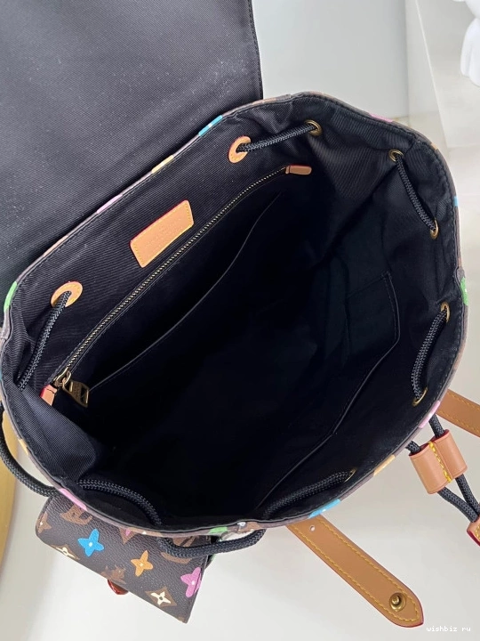 WIS Louis Backpack Christopher MM-38*44*12.5CM Vuitton 0911